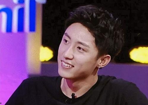 明星电话记录,电话记录揭示不为人知的秘密时刻