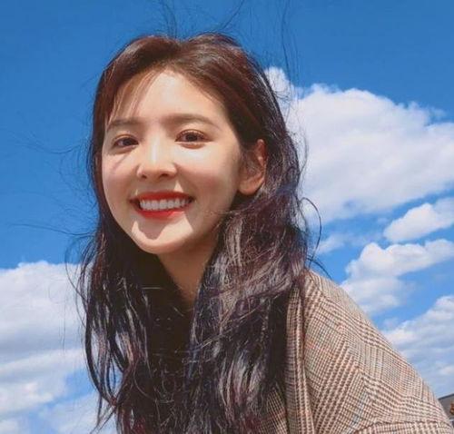 网红乐宜,网红界的时尚风向标，引领潮流新风尚